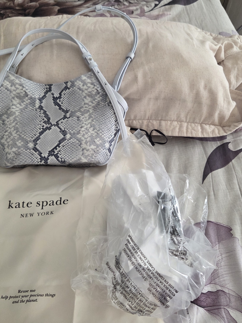 kate spade White and Gray Snake-Print Shoulder Bag